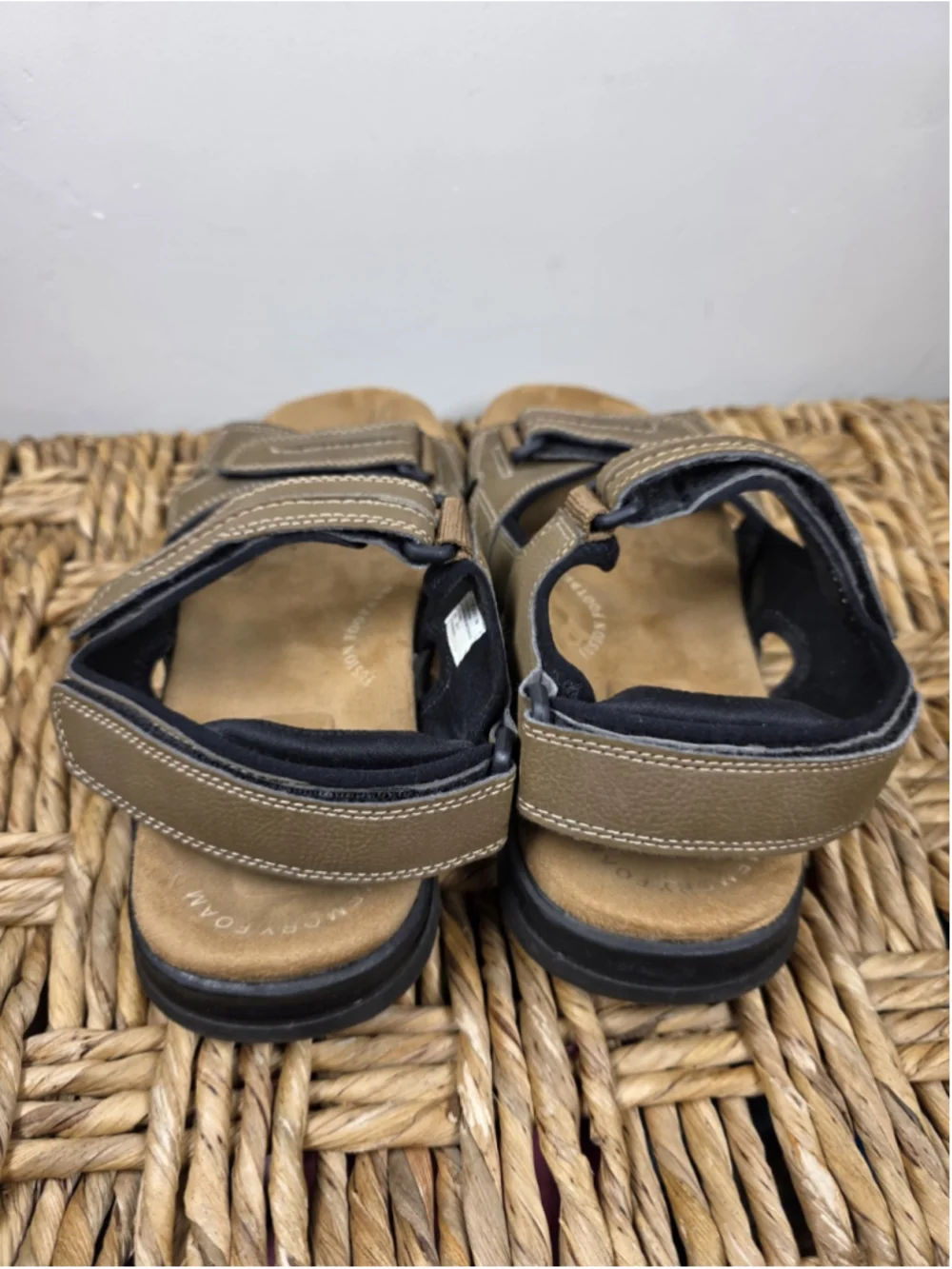 Dockers Mens 10M Sport Sandals Brown Fusion Footbed Adjustable Strap Fisherman